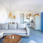 Alsea Seafront In Agia Pelagia Kythera Apartment *