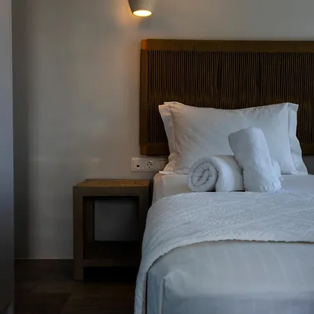 Alsea Seafront In Agia Pelagia Kythera Apartment