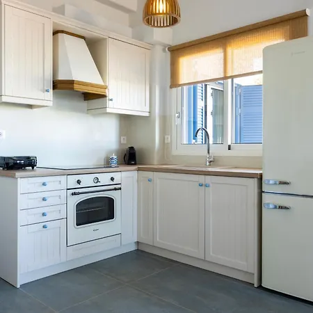 Apartment Alsea Seafront In Agia Pelagia Kythera Agia Pelagia (Kythira)